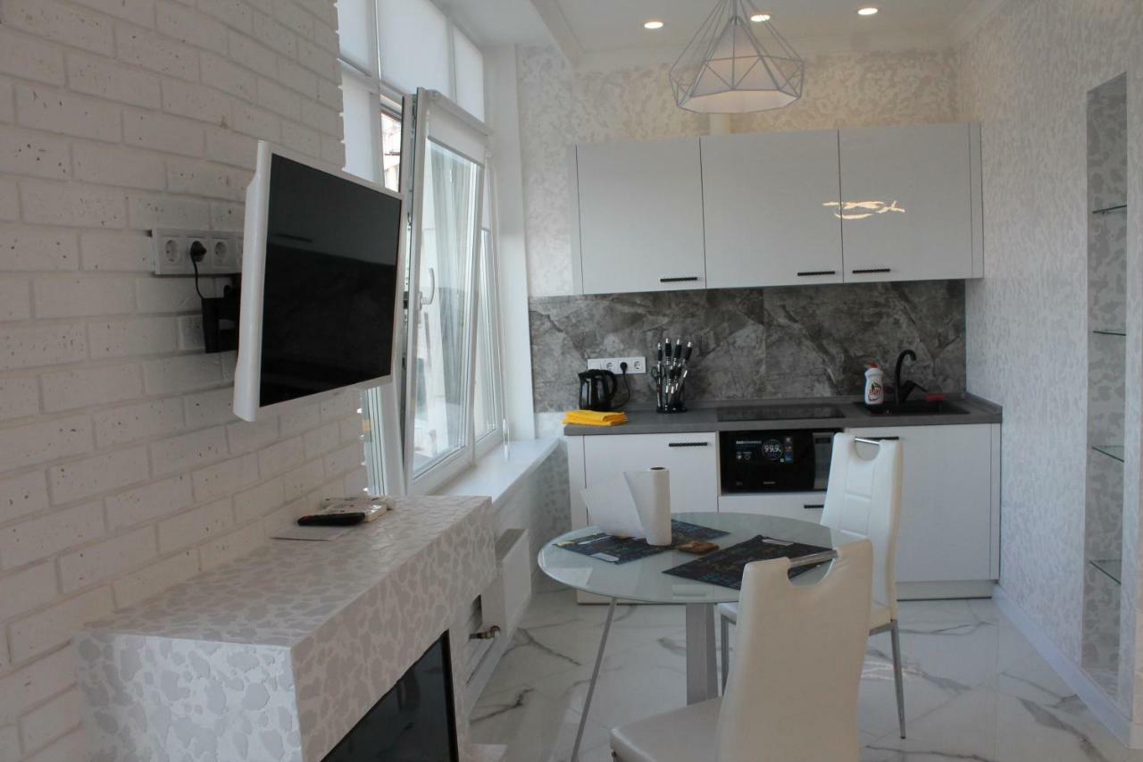 M&P Vip Appartments In Arkadia 敖德萨 外观 照片