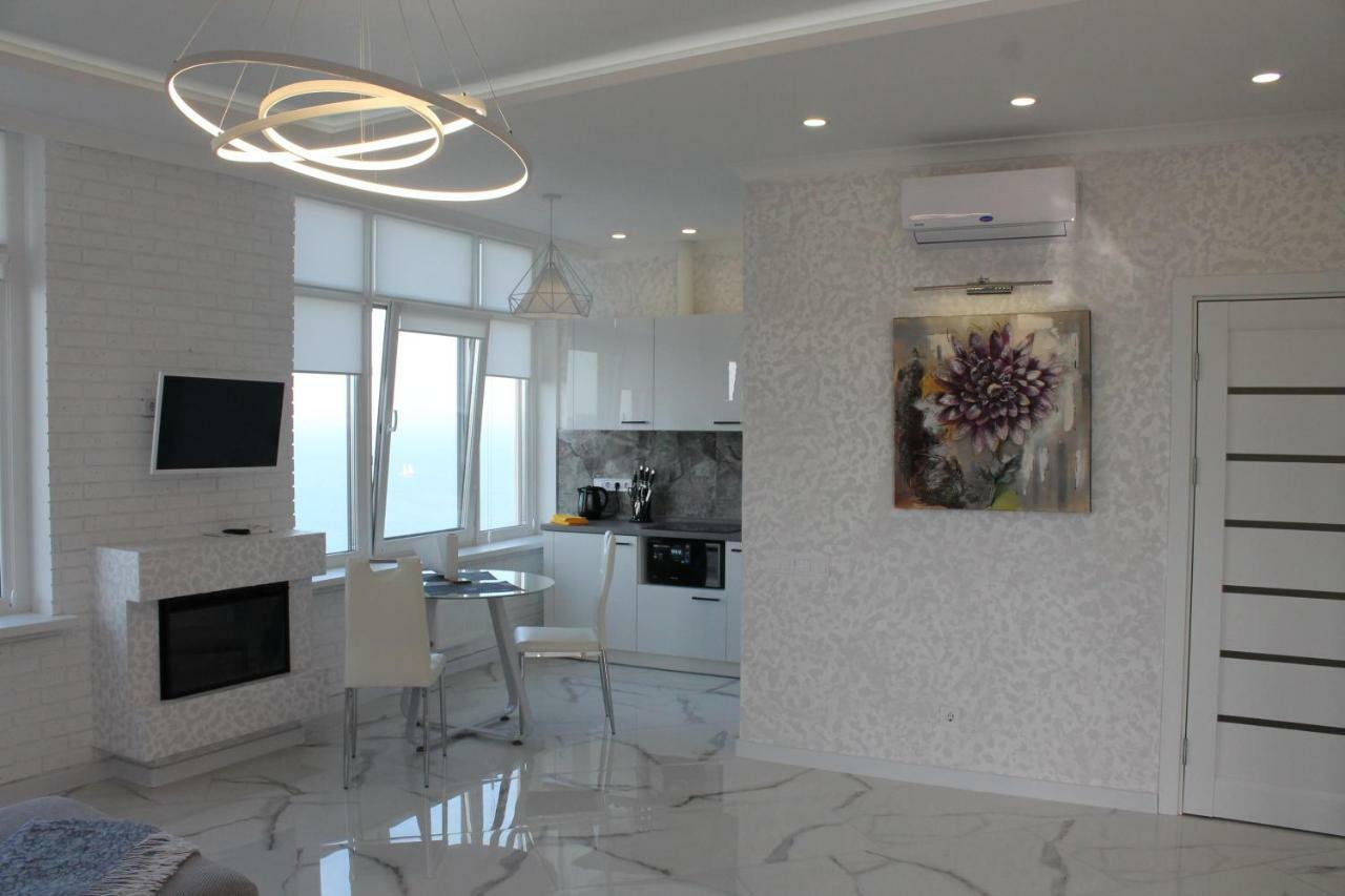 M&P Vip Appartments In Arkadia 敖德萨 外观 照片
