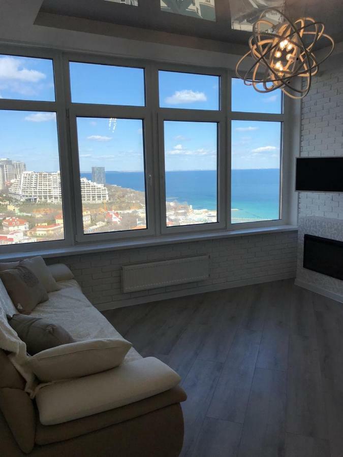 M&P Vip Appartments In Arkadia 敖德萨 外观 照片