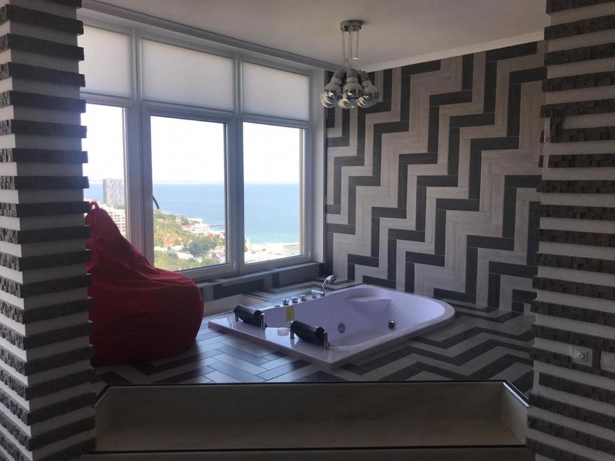 M&P Vip Appartments In Arkadia 敖德萨 外观 照片